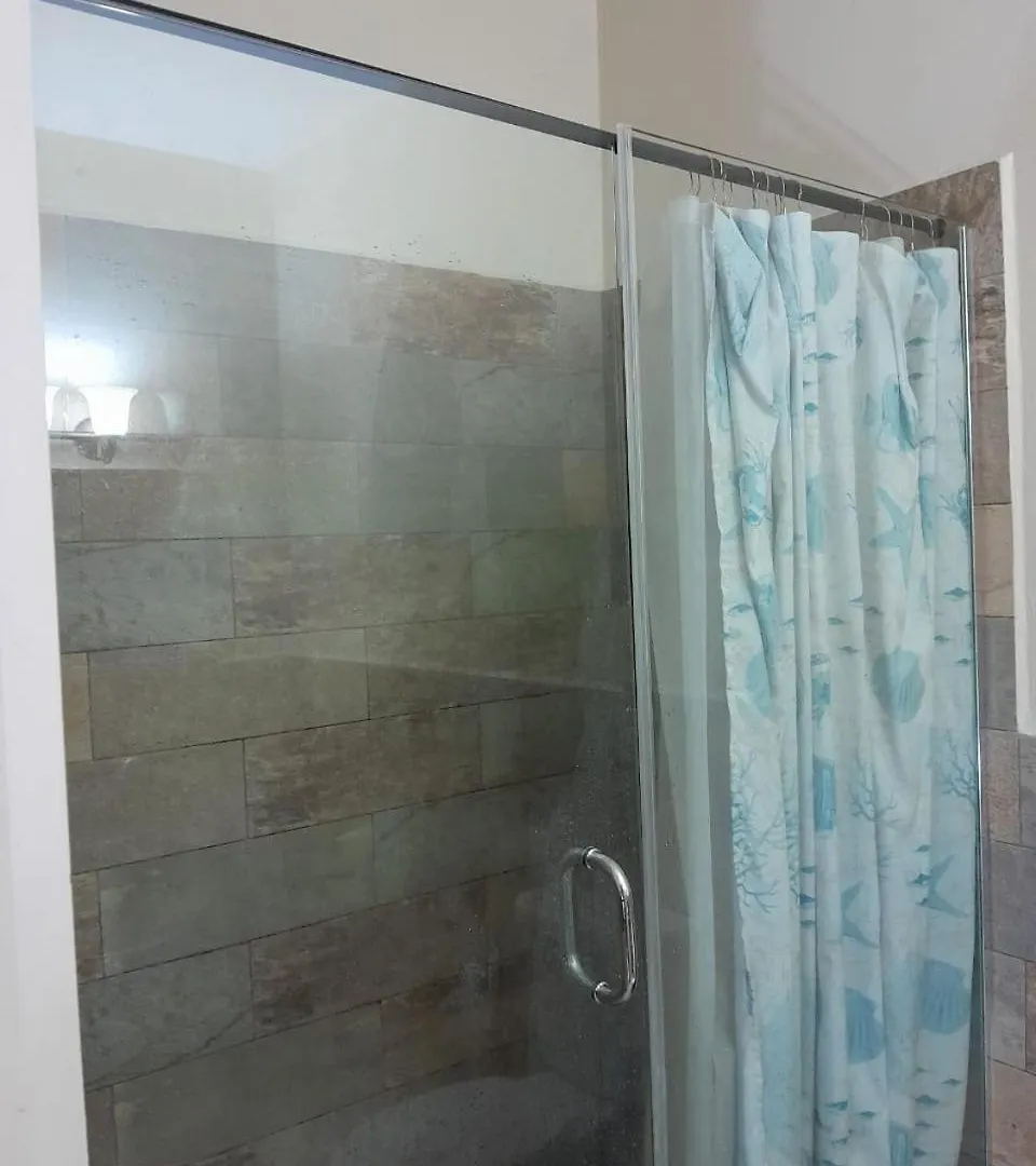 Ella'S Park View Townhouse Crown Point Daire Trinidad ve Tobago